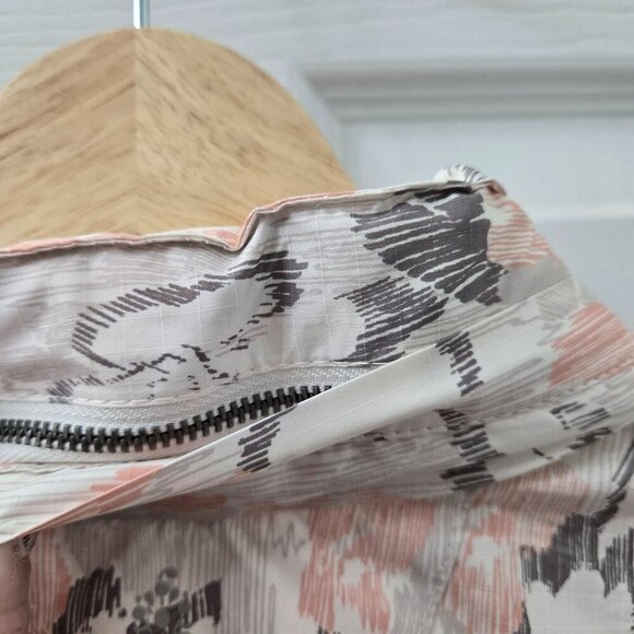 FP Movement Off the Grid Vest Womens Large Free People‎ Pink Gray Outdoor Hiking - Picture 12 of 14